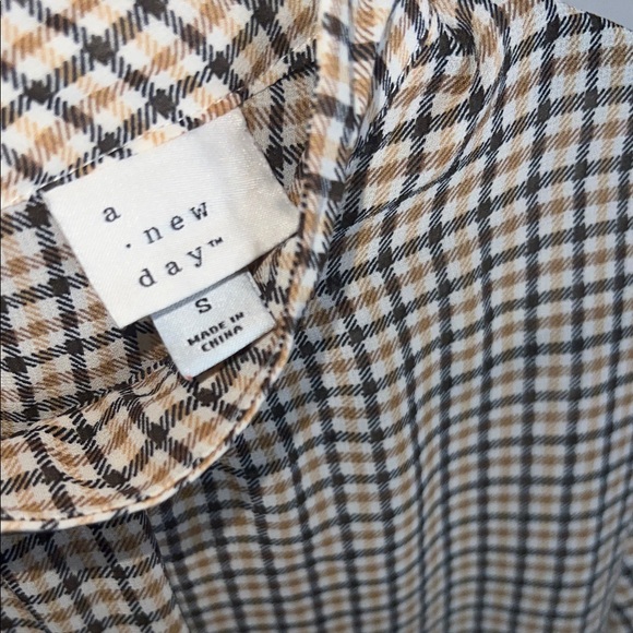 a new day Plaid Women's Blouse - Picture 3 of 4
